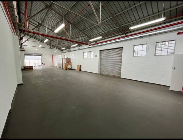 228M² WAREHOUSE TO LET IN MAITLAND